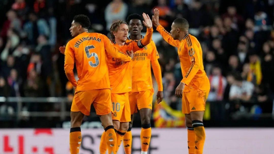 爱游戏网页版登录入口-瓦伦西亚主场惊险获胜，豪取三分