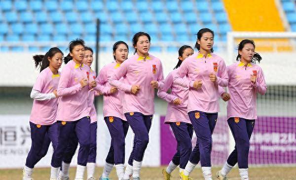 中国女足备战大洋洲女足联赛,势如破竹的简单介绍 中国女足备战大洋洲女足联赛,势如破竹的简单介绍