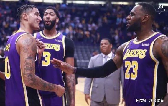 阿德托昆博将与詹姆斯对决？雄鹿或成东部掌门的简单介绍