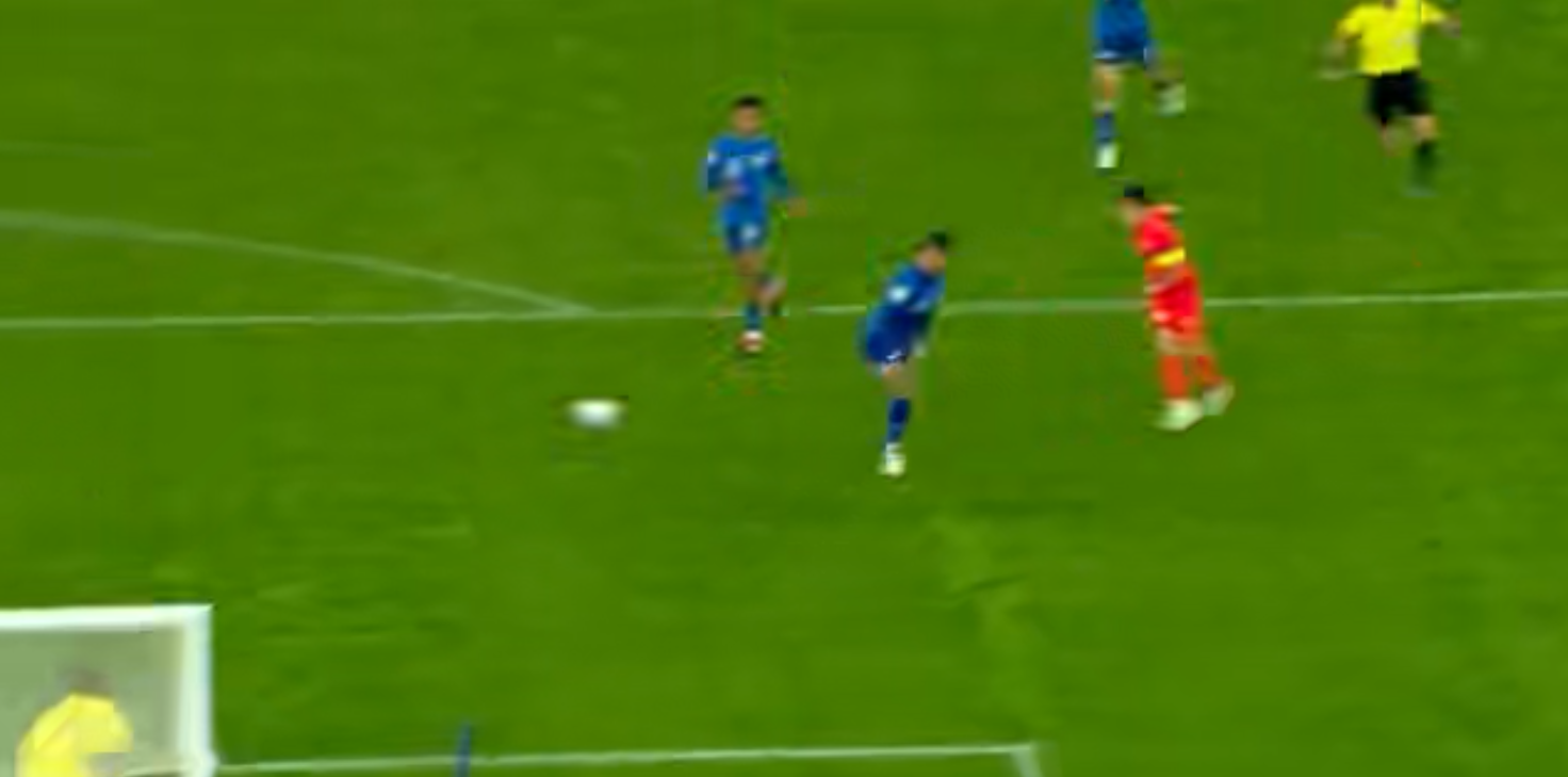 精准打门瞬间为球队锁定胜局 精准打门瞬间为球队锁定胜局