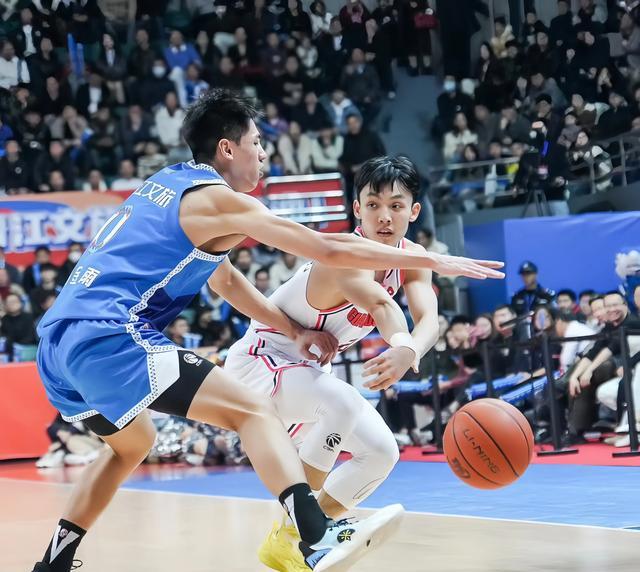 包含福建队击败江苏队,实现关键胜利的词条 包含福建队击败江苏队,实现关键胜利的词条