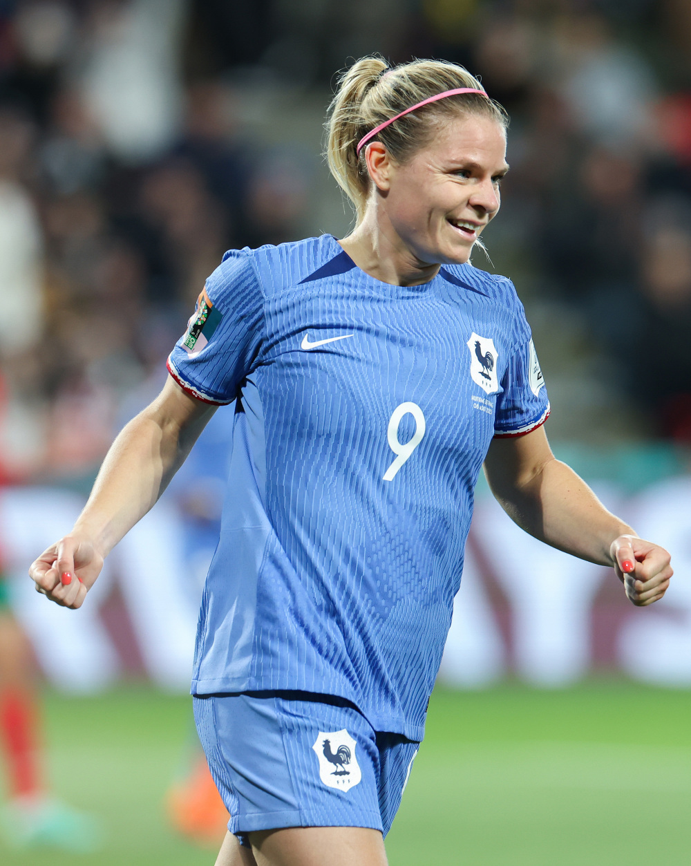 法国女足队长带领球队取得胜利 法国女足队长带领球队取得胜利