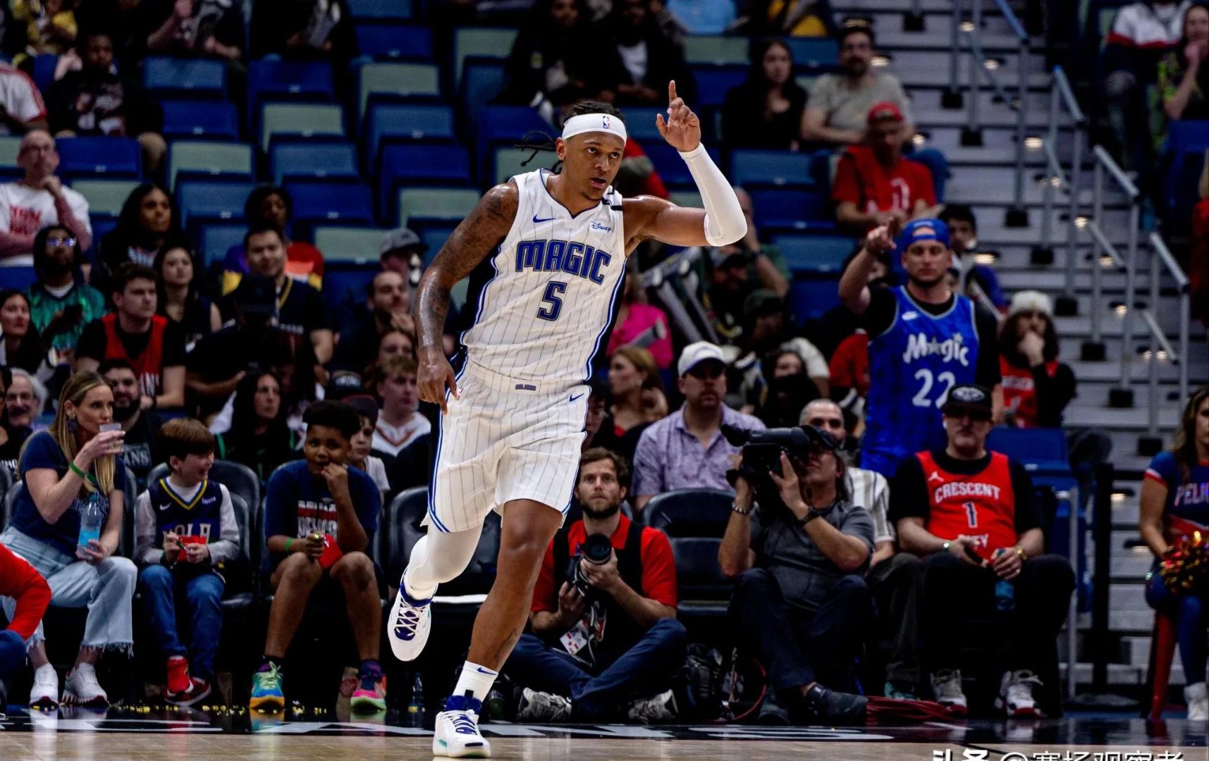 凯尔特人主场击败灰熊，豪取四连胜