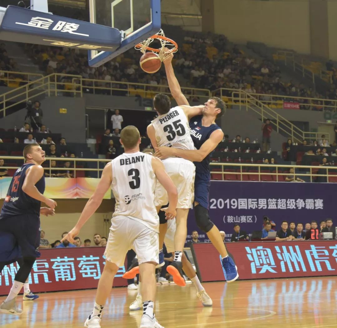 立陶宛男篮击败委内瑞拉，晋级国际篮球比赛四强的简单介绍