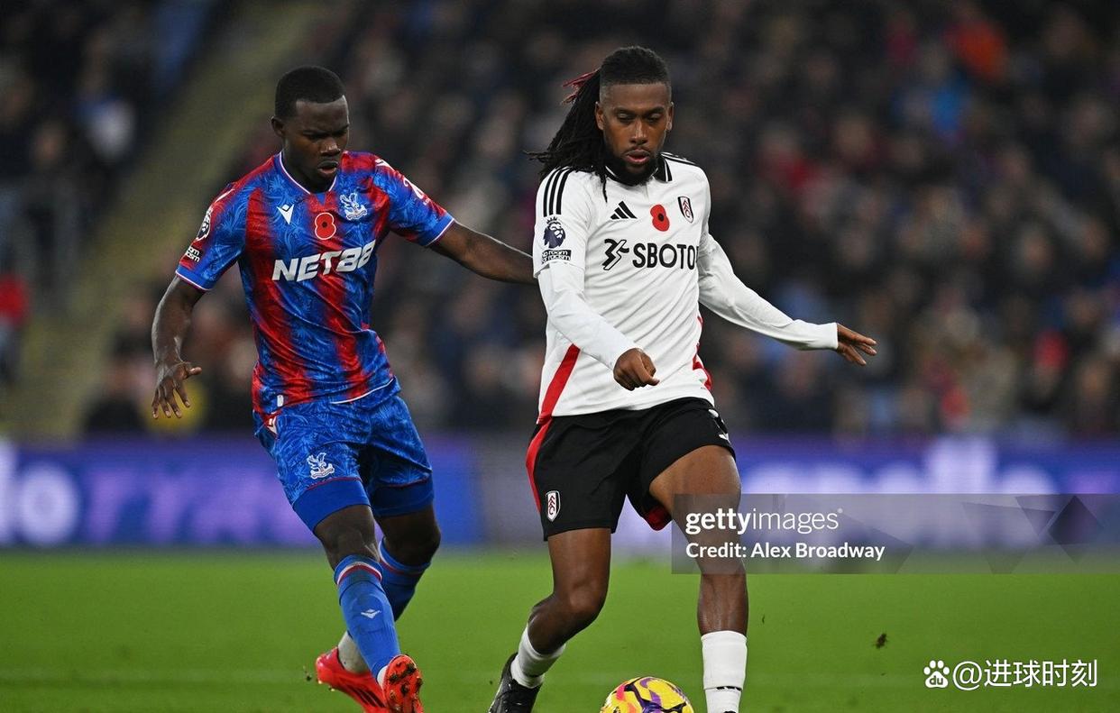 水晶宫主场击败富勒姆,豪取主场胜利 水晶宫主场击败富勒姆,豪取主场胜利