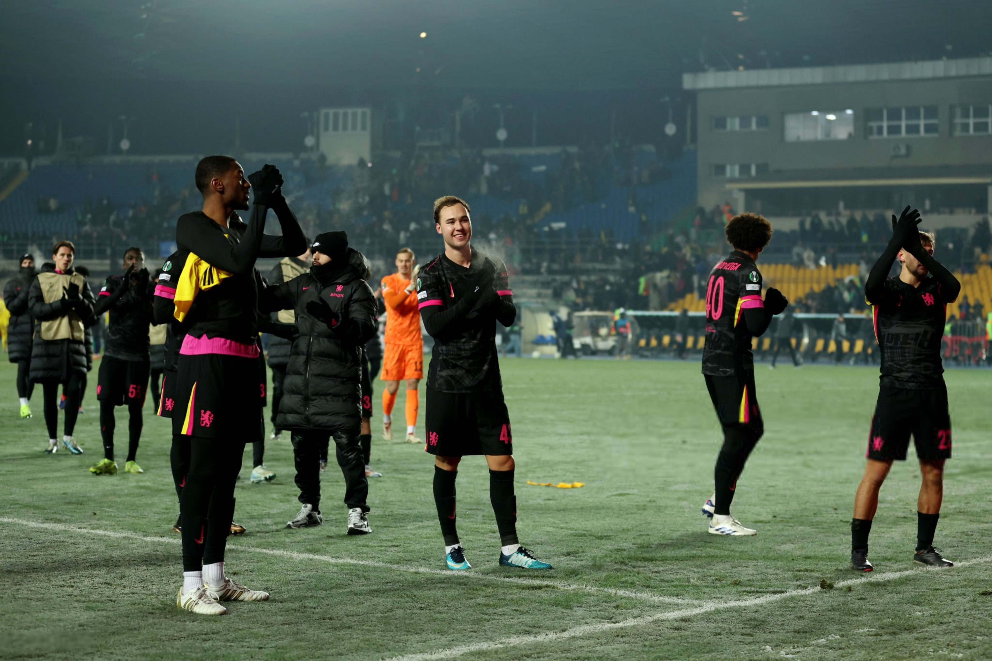 爱游戏网页版入口-切尔西连续五轮不败，超越利物浦