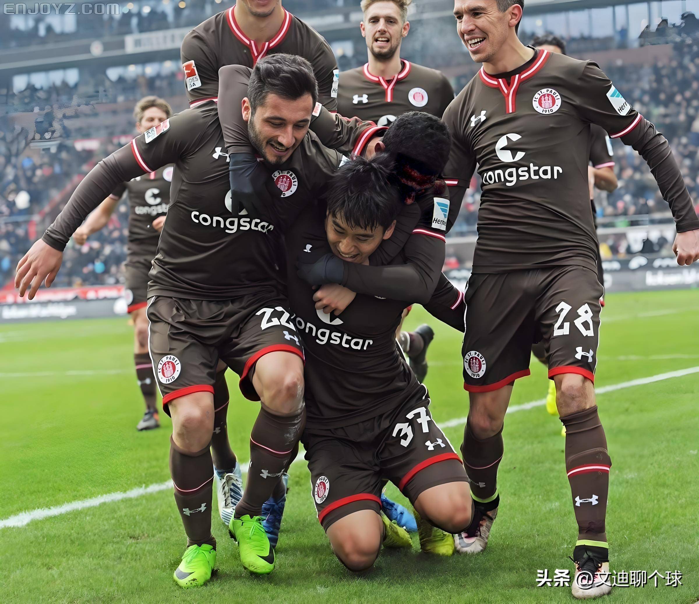 包含欧国联赛/决赛分组揭晓,焦点对决引关注的词条 包含欧国联赛/决赛分组揭晓,焦点对决引关注的词条