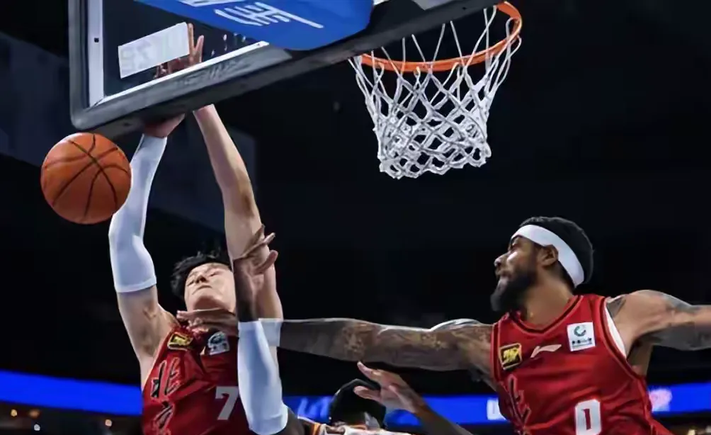 北京队战胜湖北男篮,豪取胜利的简单介绍 北京队战胜湖北男篮,豪取胜利的简单介绍