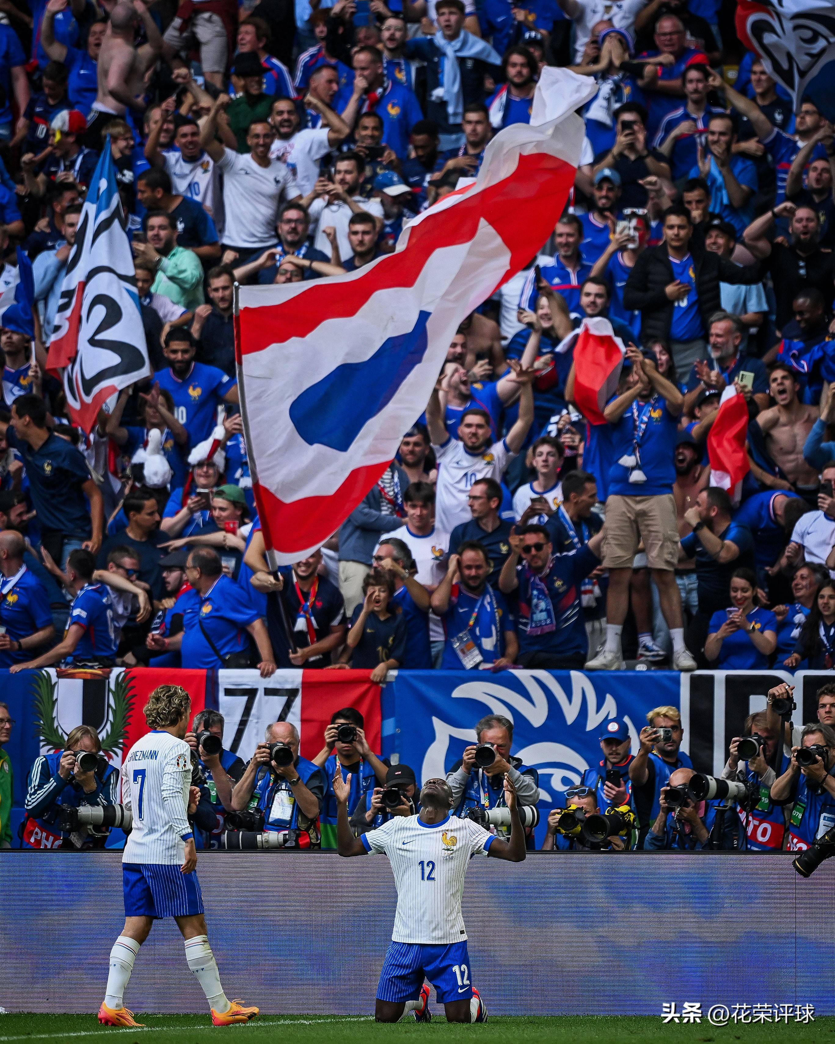 爱游戏官方登录入口-法国代表队奋勇拼搏，取得可喜成绩