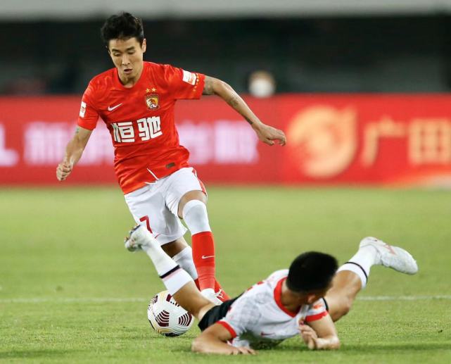 联盟领头羊传奇般表现，一枝独秀称霸榜首的简单介绍