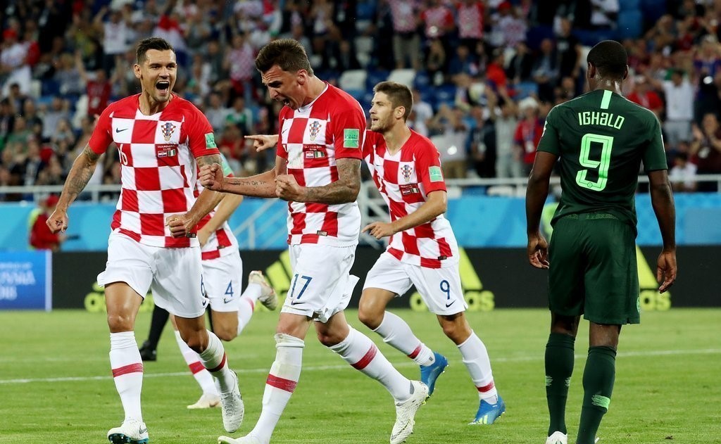 爱游戏官方入口-关于丹麦努力追赶克罗地亚，双方势均力敌的信息