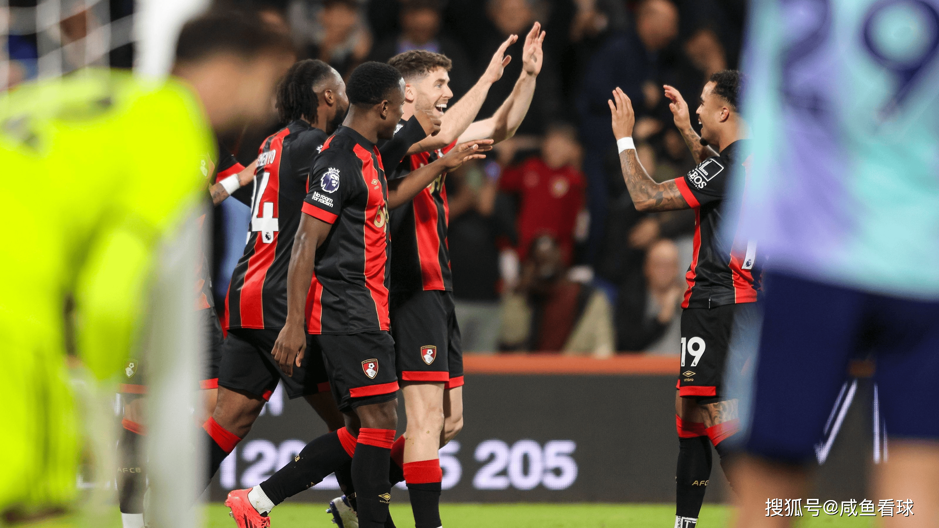 爱游戏网页版登录入口-热刺主场惜败伯恩茅斯，榜首失守