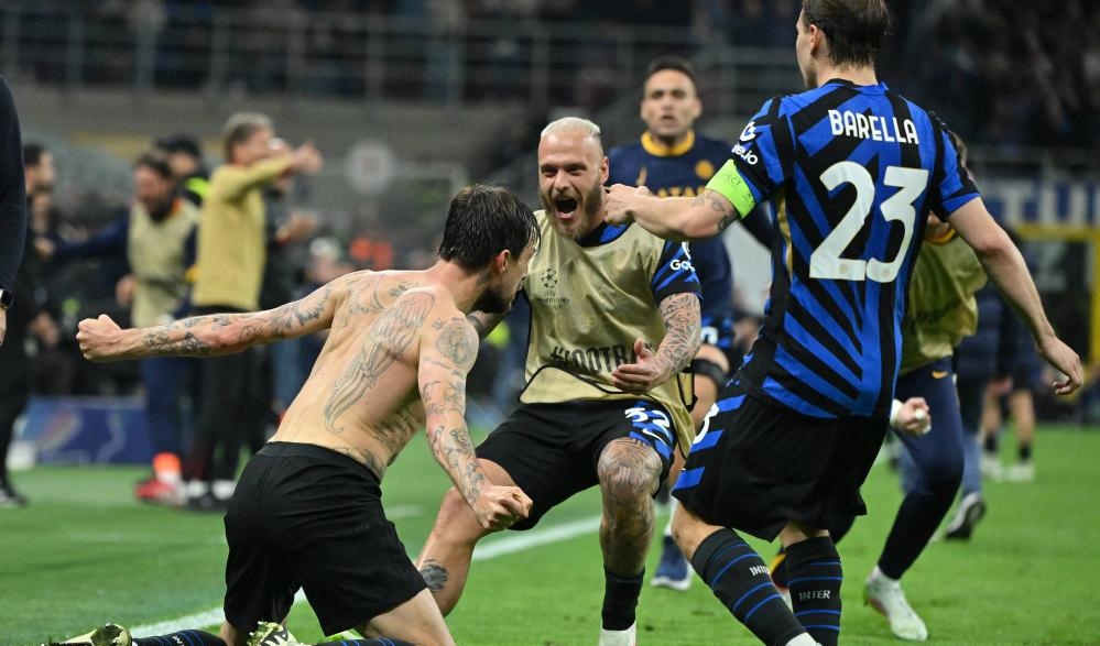 关于巴黎后卫受伤退出赛场,球队震动不已的信息 关于巴黎后卫受伤退出赛场,球队震动不已的信息